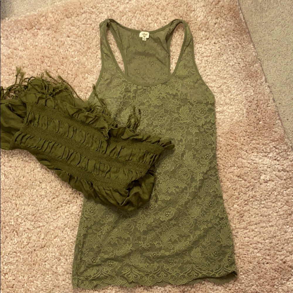 Scarf and tank top bundle